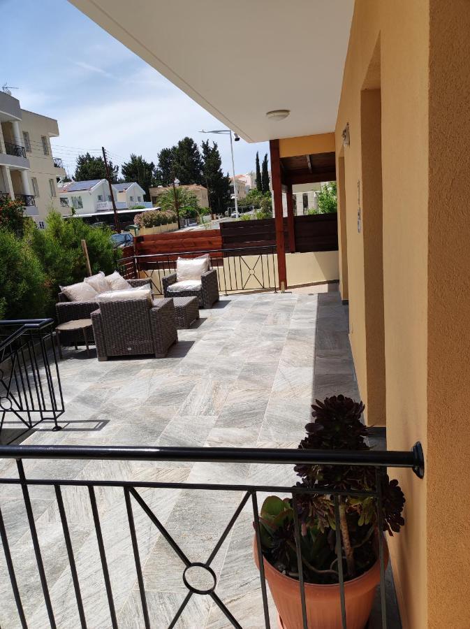 Villa Rina Paphos Luaran gambar