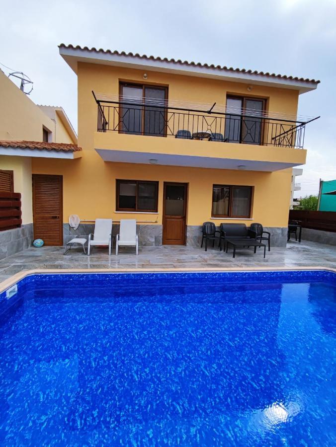 Villa Rina Paphos Luaran gambar